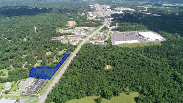 Baldwin County Commercial Lot on Highway 441: 300 Pearl Dr, Milledgeville, GA 31061